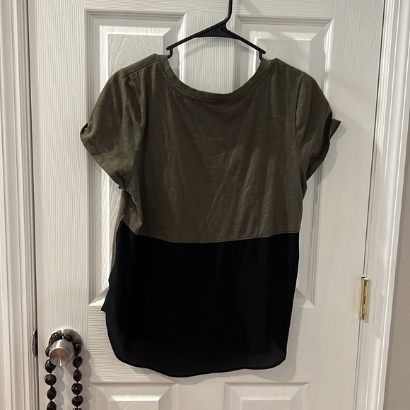 Express two toned shirt - Picture 3 of 5